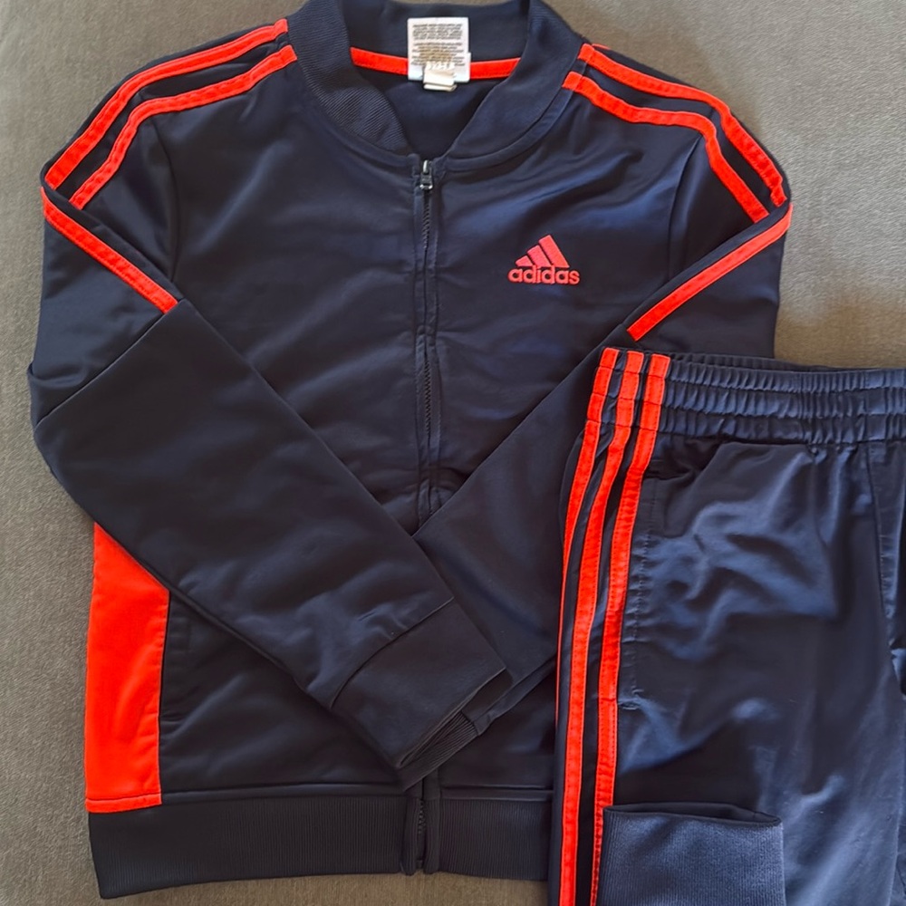 Adidas Youth Track Suite Kids size 8